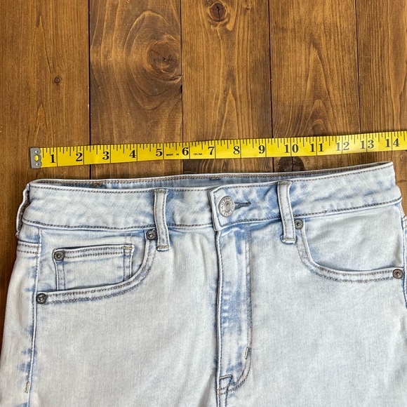 American Eagle Outfitters super hi-rise shortie shorts size 6 - Picture 3 of 10